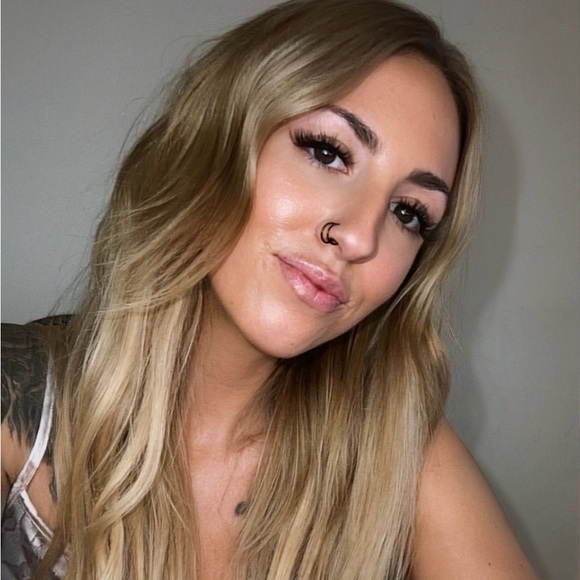 breelyynicolee